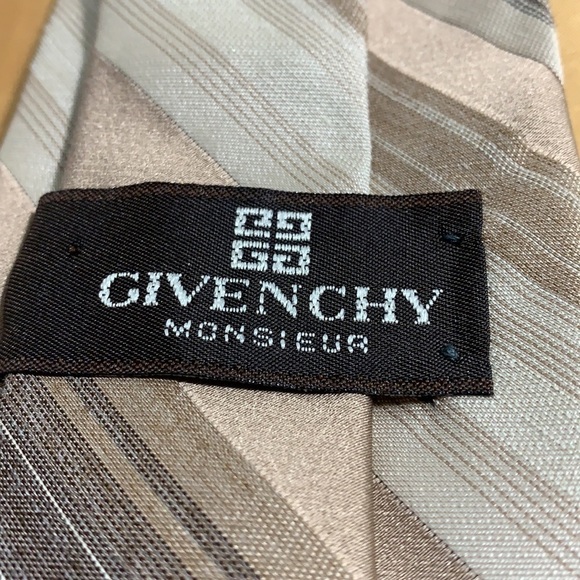 GIVENCHY NECKTIE - Picture 4 of 4